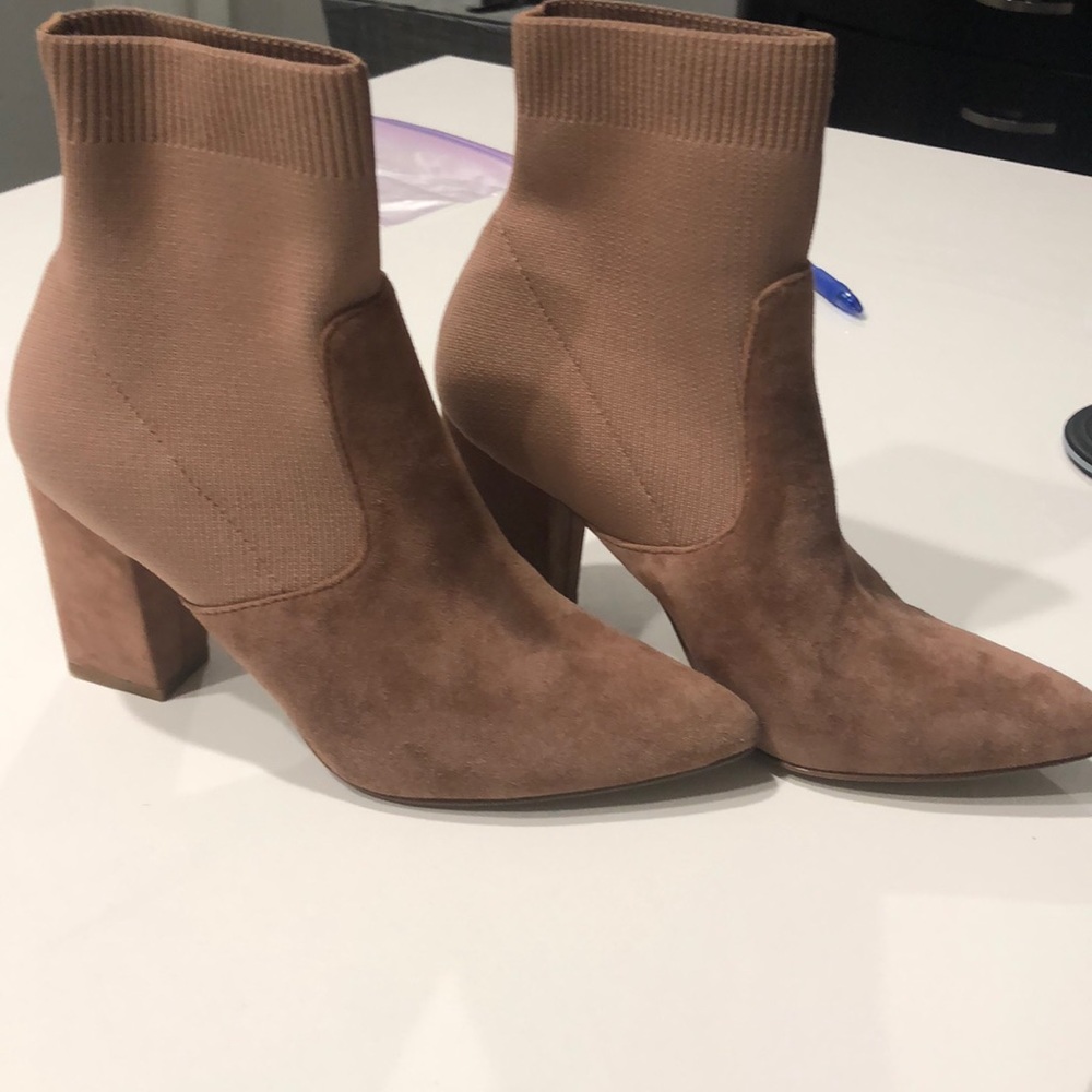 Steve Madden aren’t Suede/Knit Fabric Sock Bootie